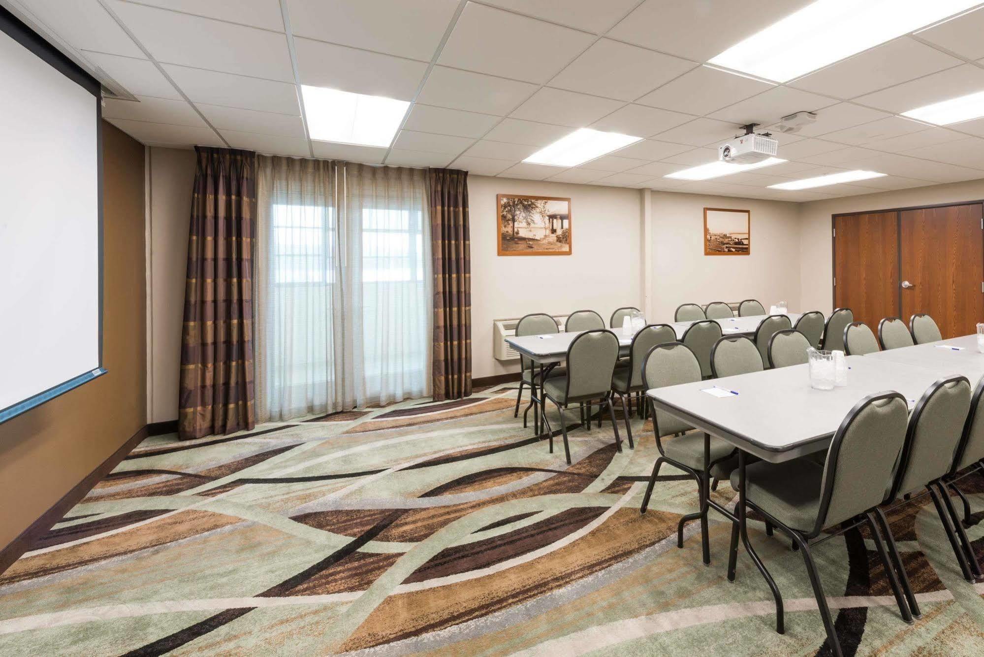 מלון Baymont By Wyndham Bellevue מראה חיצוני תמונה